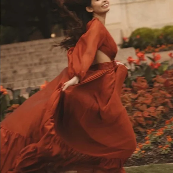 Mac Duggal Long Sleeve Cut Out Lace Up Tiered Chiffon Gown In Copper 67948 - Picture 6 of 8